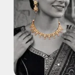 Gold Nacklace And Earings